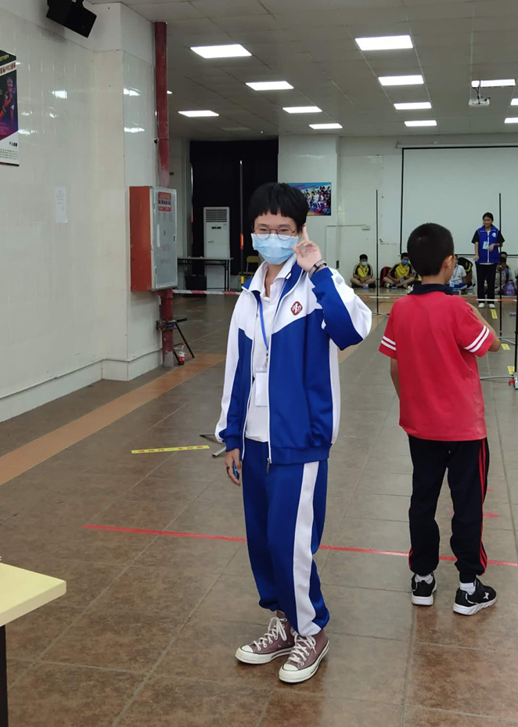 4.林欣怡同学比赛中.jpg