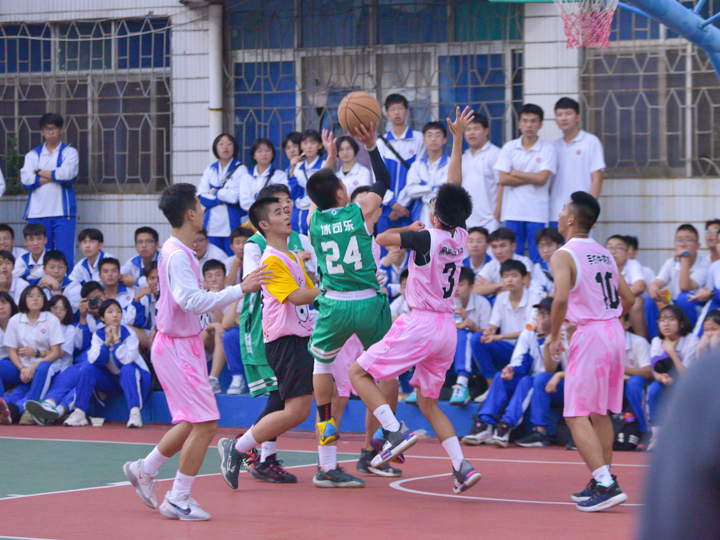 07.龙争虎斗.jpg