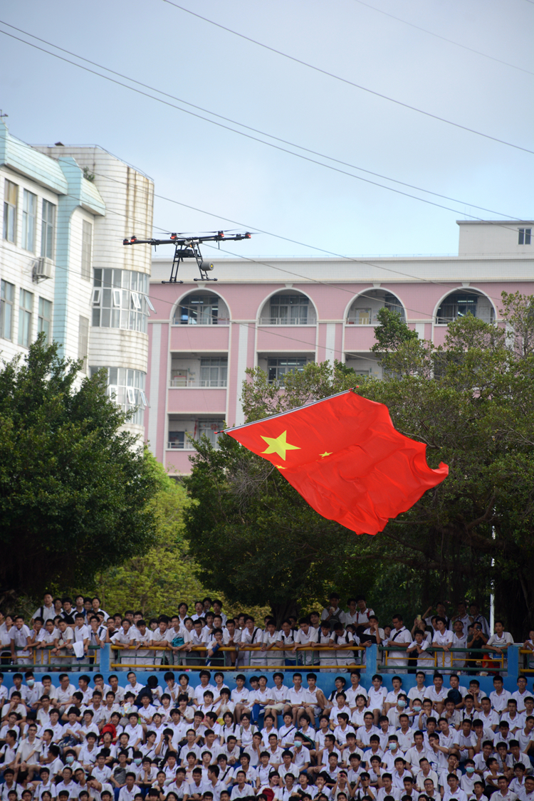 2.航模飞机表演.jpg
