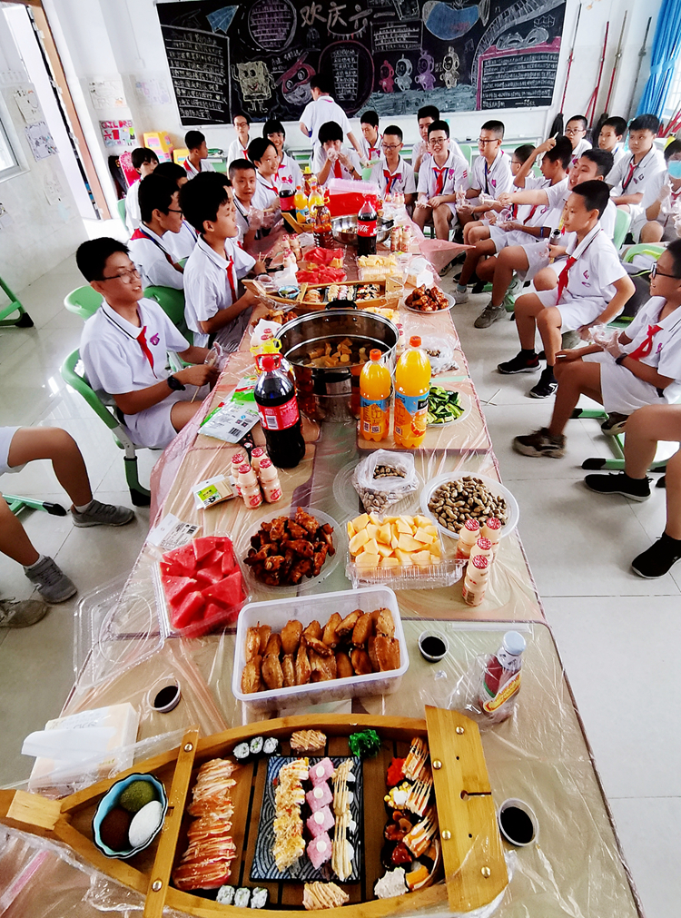 图片19 美食分享会.jpg