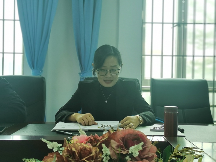 5.王丹级长总结级组工作.jpg