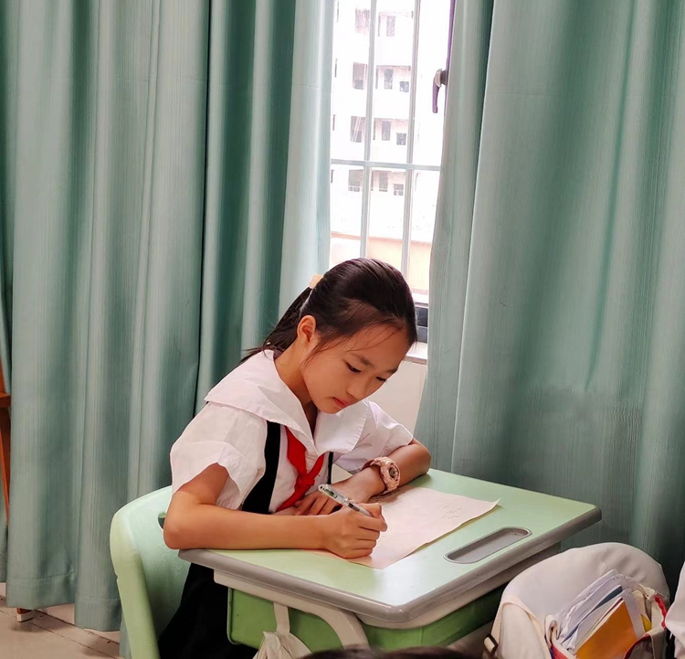 图三：学生答题情景.jpg