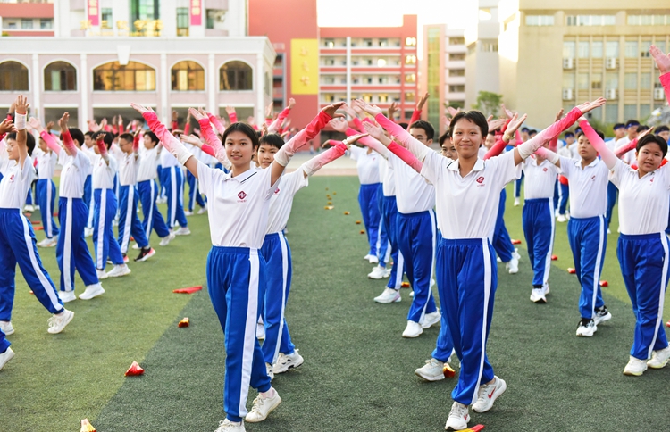 6.笑容明媚.JPG