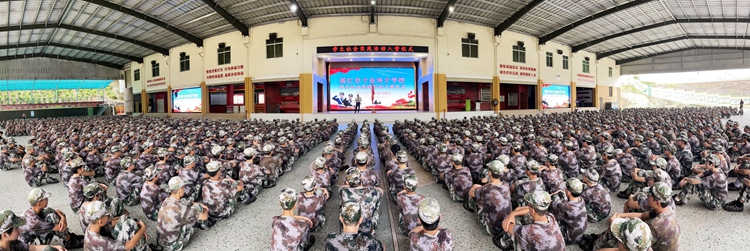 1序幕拉开   庄严神圣.JPG