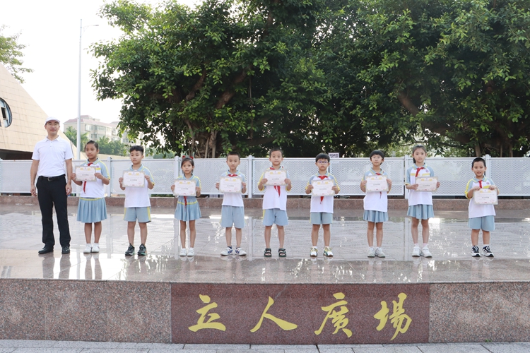 图2：原一年级特等奖.jpg