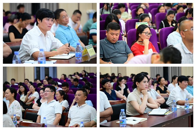 图5：台下老师认真听讲.jpg