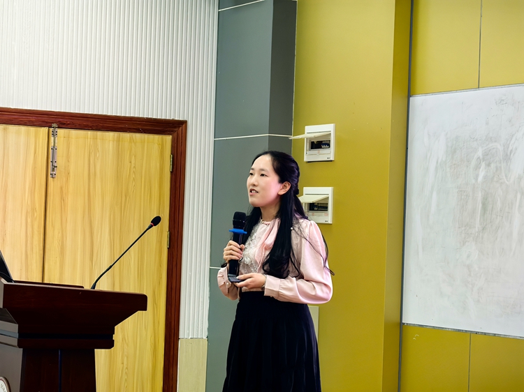 3.数学学科姚琳老师.jpg