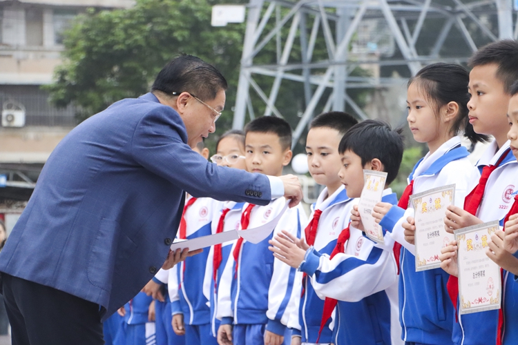 图4.jpg
