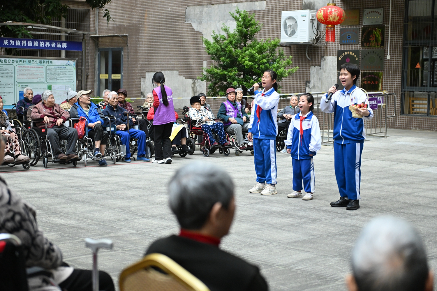 图5学生才艺表演《梨园春》.JPG