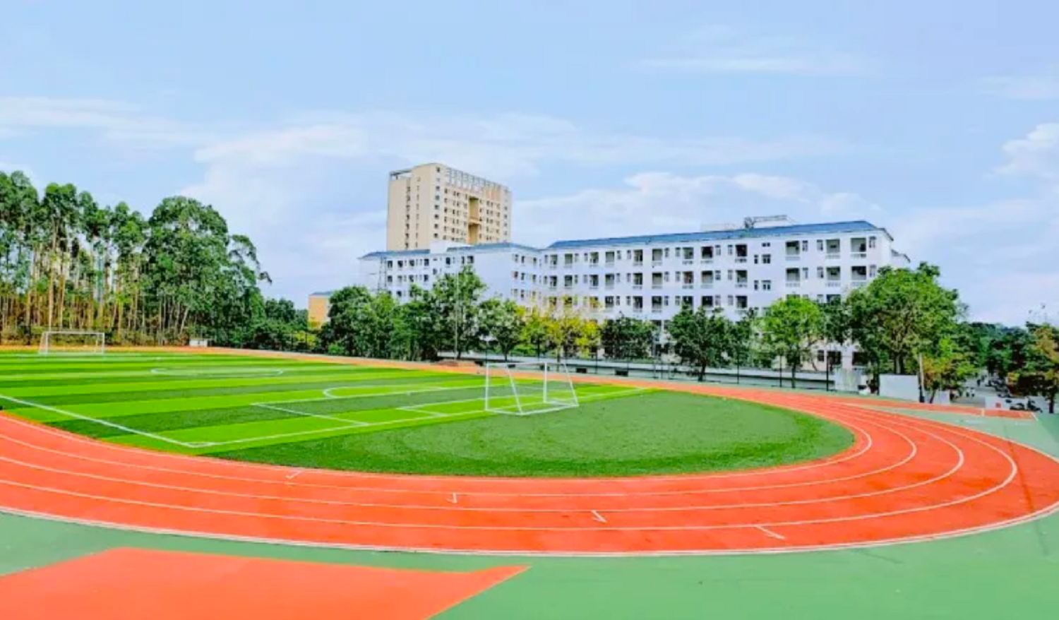 湛江市寸金培才学校高中部2024年秋季插班生招生简章4.png