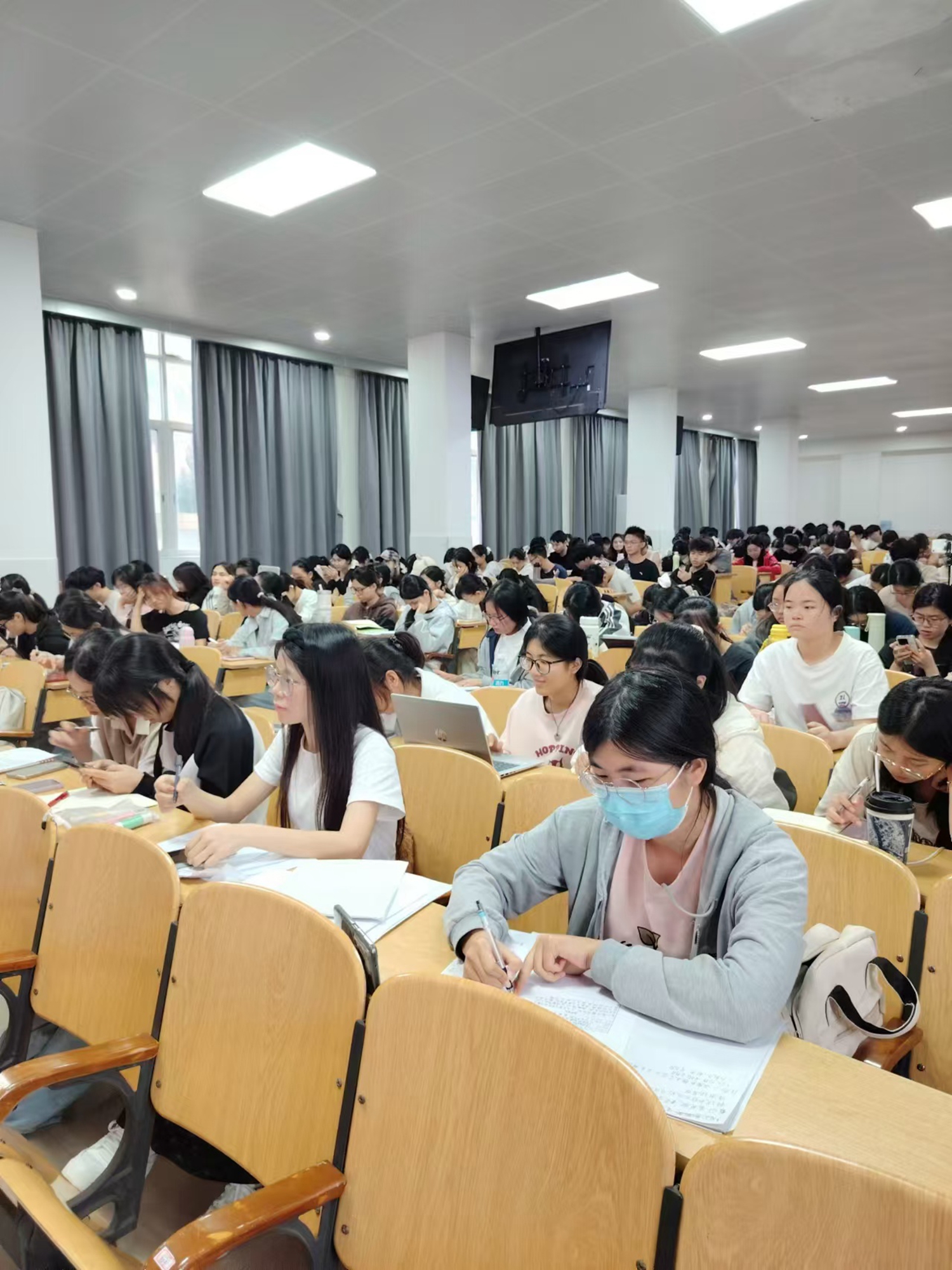 1767685469469418.jpg 2.jpg