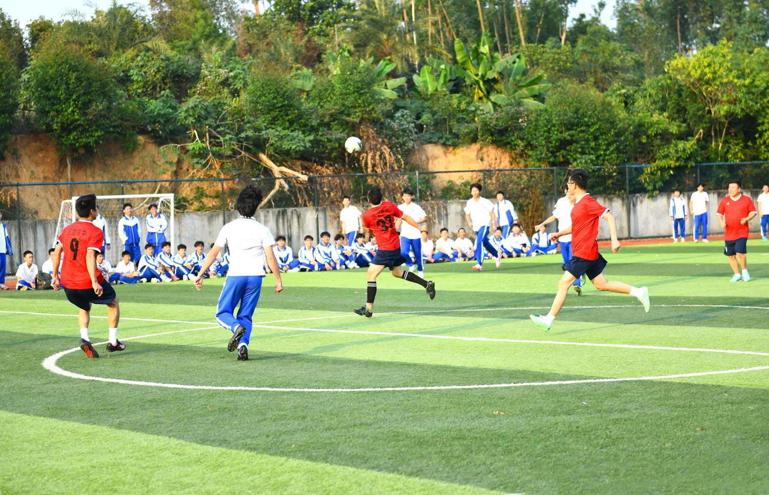 1769754455983573.jpg 7.师生友谊赛.jpg