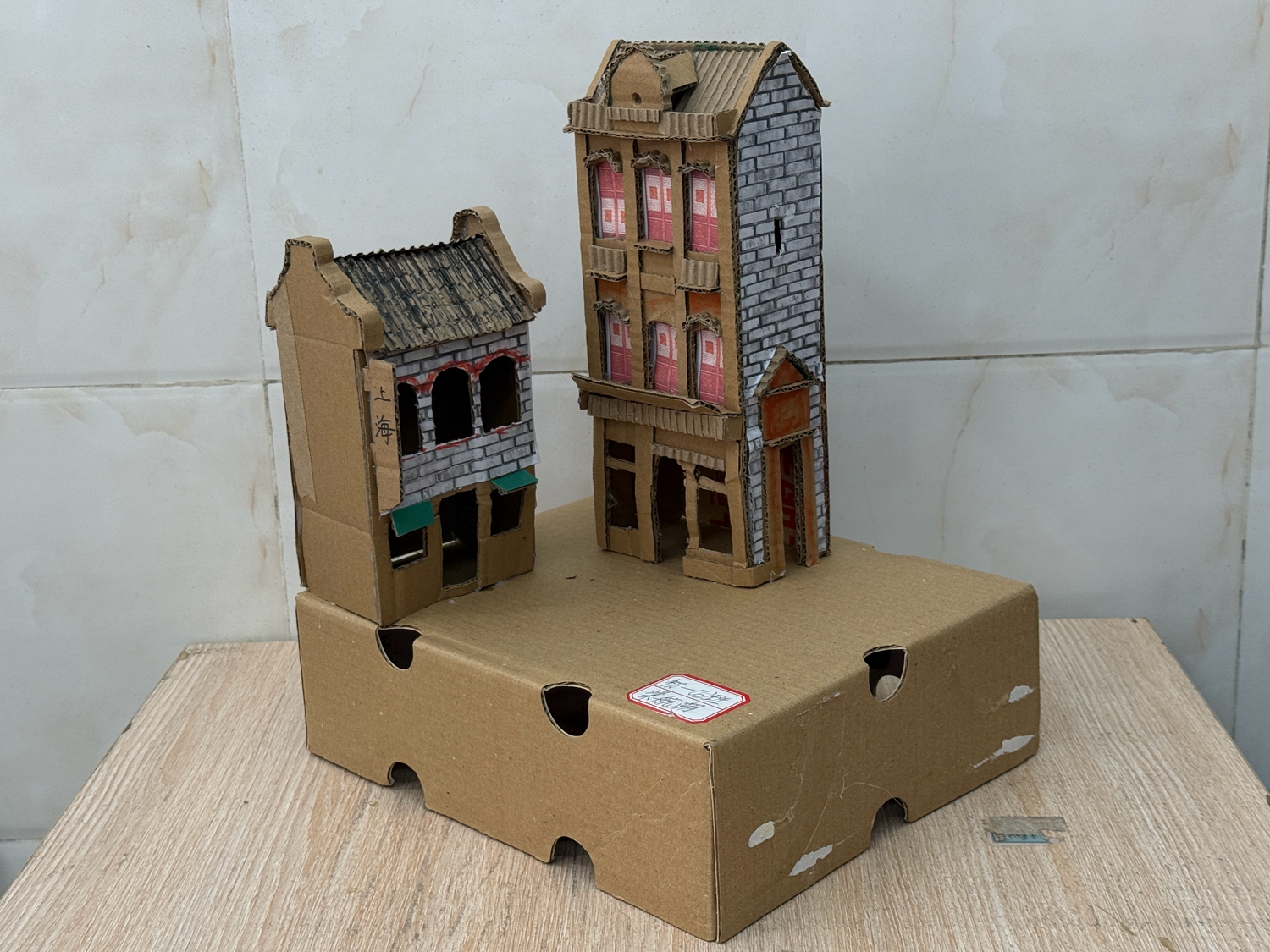 1773973117325791.jpg 初一(6)班 梁航溯 上海洋房.jpg