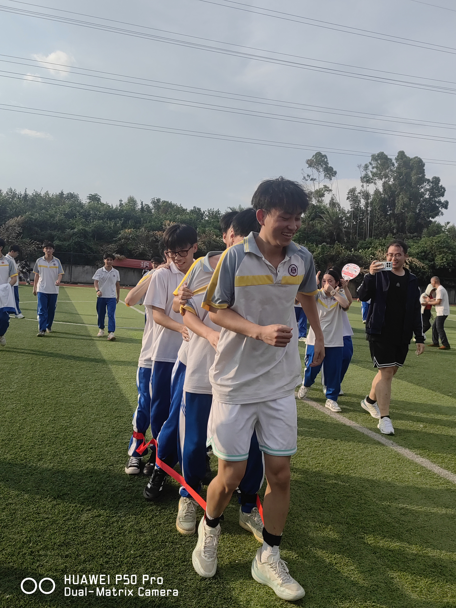 图六：减压活动10.jpg