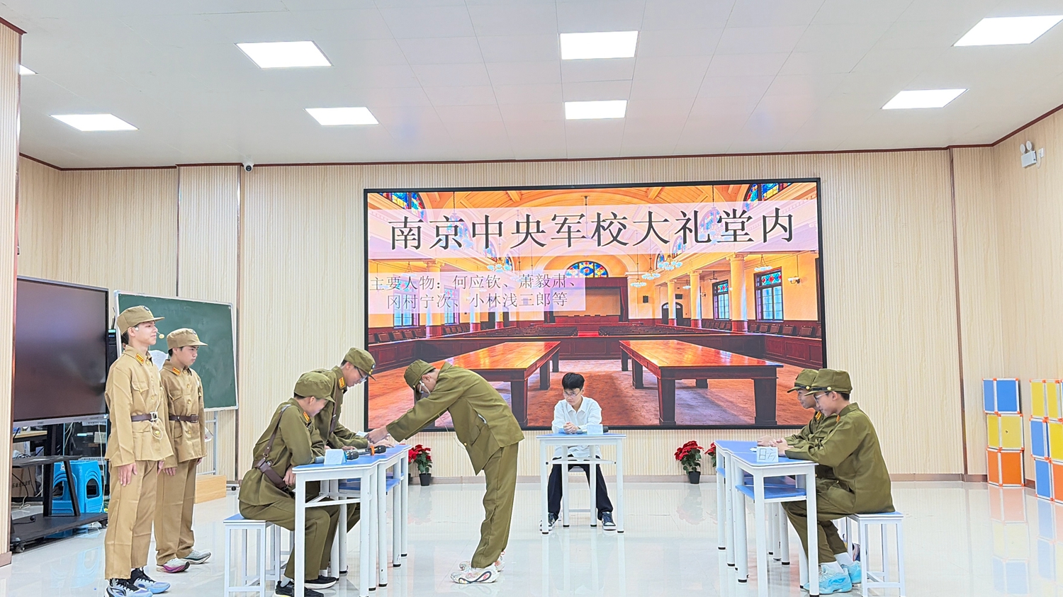 1779695981432359.jpg 《受降时刻》.jpg